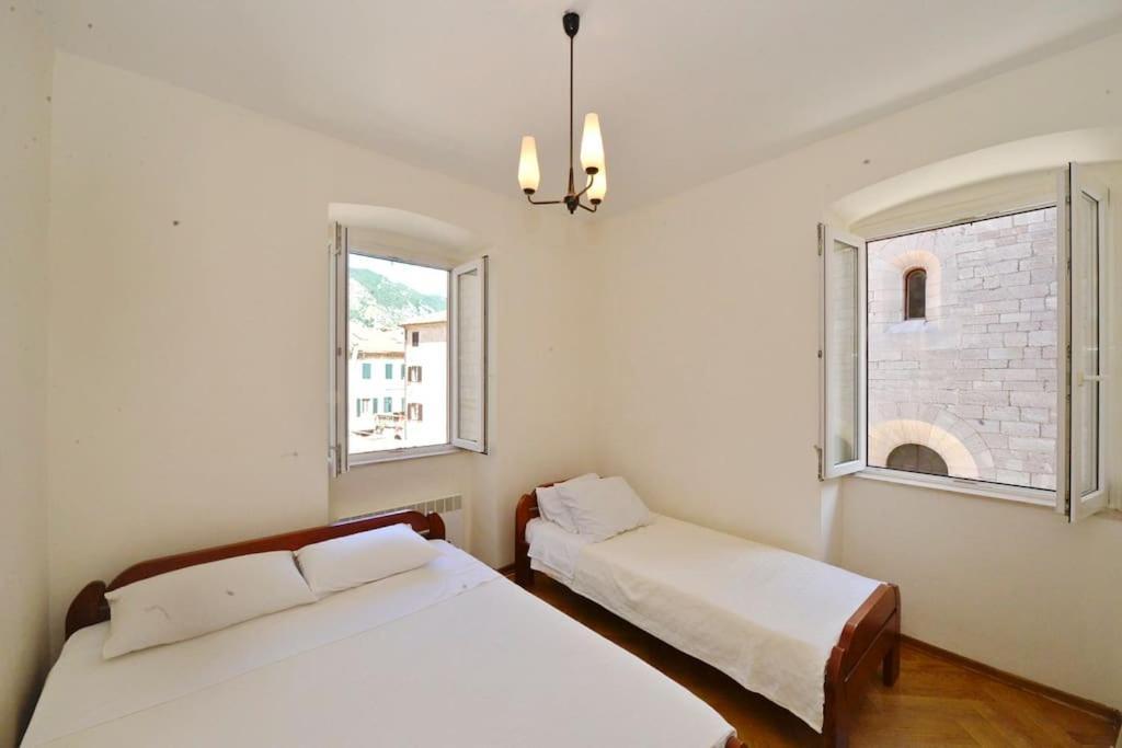 Apartment Cathedral Kotor Exterior foto